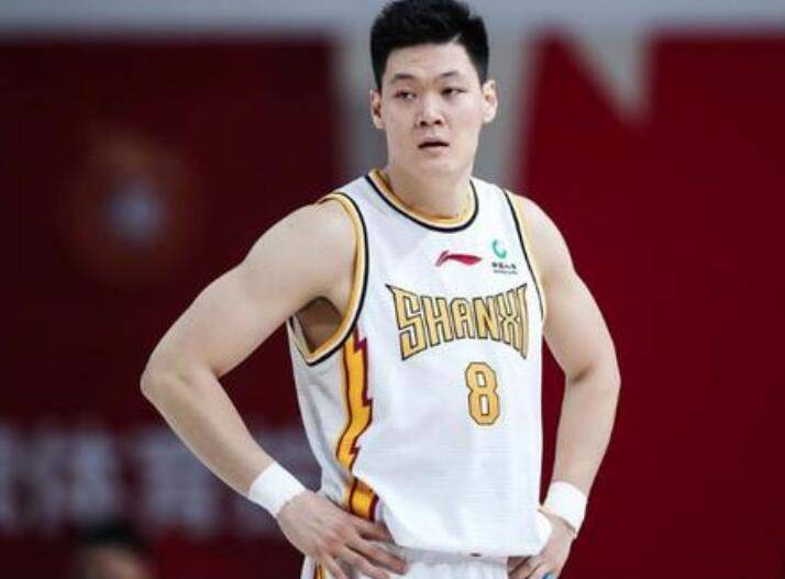 詹姆斯与拉
